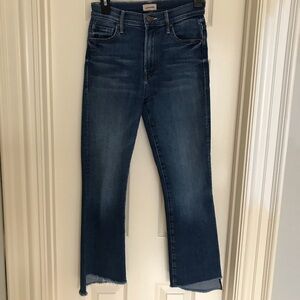 MOTHER The Insider Crop Step Fray Blue Jeans